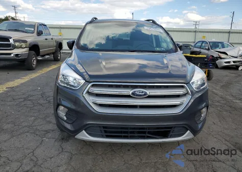 2018 Ford Escape Se из США, поврежденный, VIN 1FMCU9GD7JUC44278